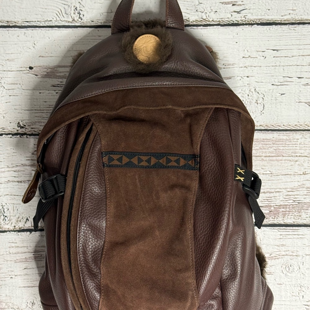 Brown Leather Backpack NWT Unisex - Picture 6 of 8